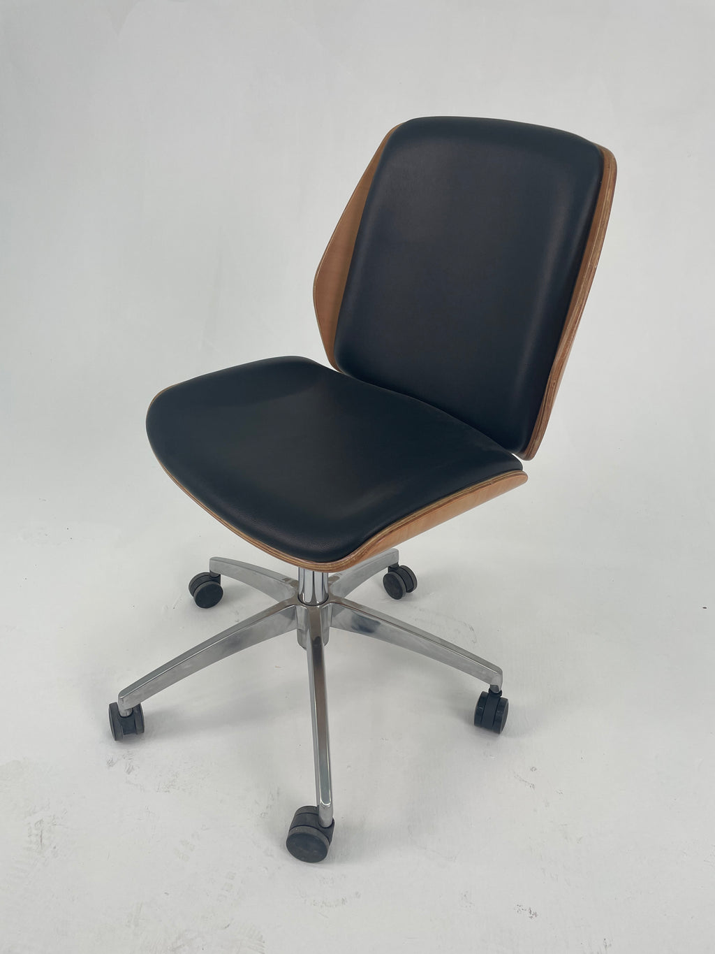 BIAO JIANG Beech Version Repair Chair